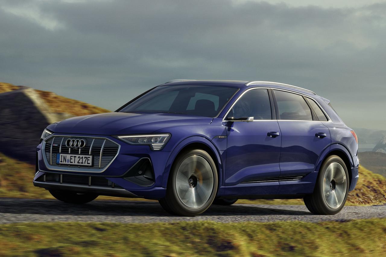 輸入車大予想04 アウディq3 Q3スポーツバックの上陸で どうなるコンパクトsuv市場 Webモーターマガジン の写真 自動車情報サイト 新車 中古車 Carview