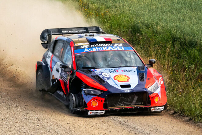 「同じコーナーでパンク」「希望が失われた」悲運のヒョンデ勢に諦めの雰囲気漂う／第9戦デイ3コメント