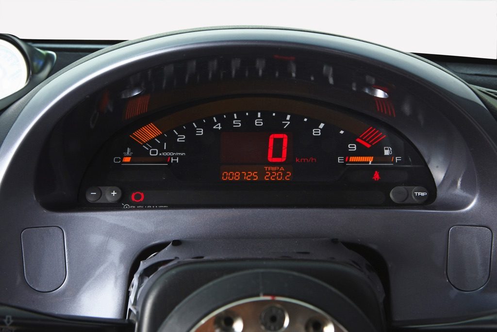 この内装から車種が分かる人はどれだけいるだろう デジタルメーター化で古さを完全払拭 Web Option 自動車情報サイト 新車 中古車 Carview
