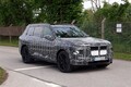 【初撮影】 BMWの旗艦SUV「X7」が2代目へと進化。BEV仕様「iX7」も追加し価格は2000万円オーバーに
