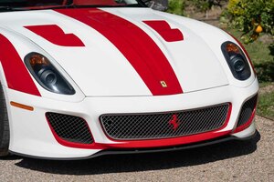 まるでウルトラ警備隊！ フェラーリ「599GTO」が約1億5000万円で落札！ 走行423キロの奇跡の個体とは