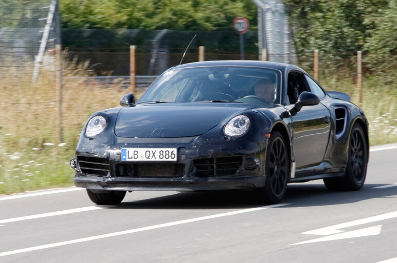 次期911早くもターボが パワーも大幅アップか