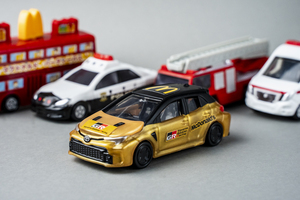 金色のGRカローラがハッピーセットに登場！ パトカーや消防車など2024年版のトミカを一挙紹介。