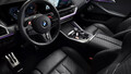 BMWとKITHがタッグを組んで製作した特別仕様車「XM by KITH」が限定1台で日本発売