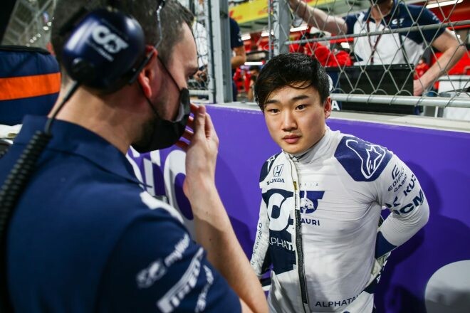 角田裕毅14位「入賞目前だったから悔しい。ベッテルとの接触は自分の判断ミスによるもの」／F1第21戦決勝