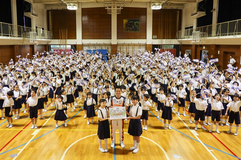 大怪我を乗り越え再び輝きを取り戻した元王者。山本尚貴と母校・作新学院との大切な絆
