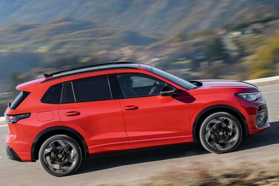 まるで小さな「トゥアレグ」？　新型フォルクスワーゲン・ティグアンへ試乗　日常へ溶け込む