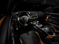 アストンマーティン『バリアント』発表、745馬力のV12を6速MTで操る…世界限定38台は完売