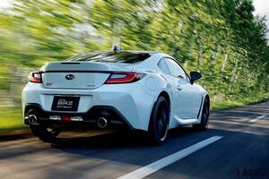 “MT離れ”なんて言葉はもういらない!? 人気のFRスポーツ スバル「BRZ」一部改良モデルが登場 販売店での反響とは