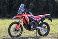 【2021速報】ホンダ新型「CRF250ラリー」の実車をチェック！ フレーム、足回り一新！エンジン熟成！タンク容量アップ！