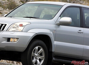 不格好さがたまらなくイイ!!　実は3ドアがあったランクルプラド！　ランクルFJ登場に合わせて3ドアの復活熱望だ!!