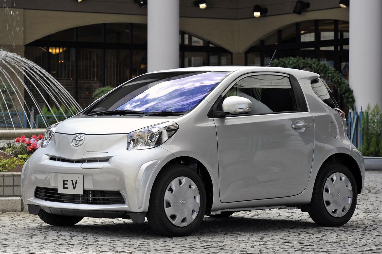 試乗 トヨタ Iqのev のちの限定車 Eq に見たプレミアムコンパクトの理想形 10年ひと昔の新車 Webモーターマガジン 自動車情報サイト 新車 中古車 Carview