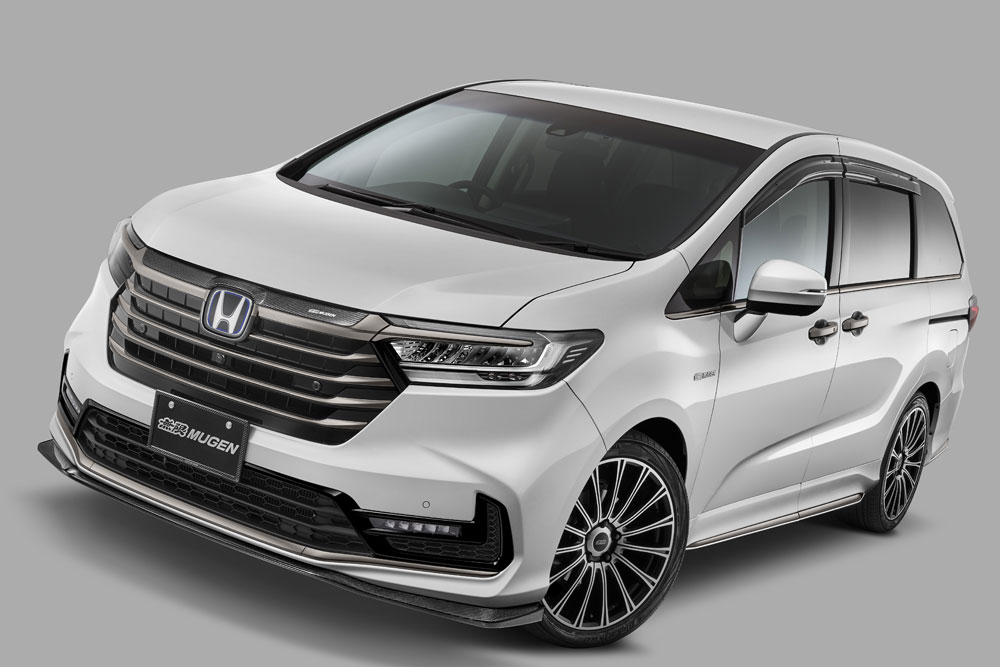 ミニバンの可能性 ホンダ オデッセイ改良新型 無限のドライカーボン製パーツで どう変わる Autocar Japan 自動車情報サイト 新車 中古車 Carview