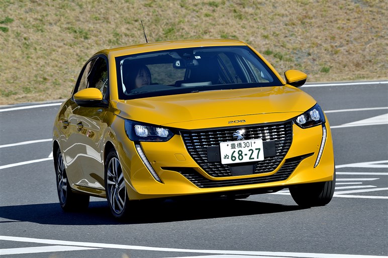 プジョー 8 試乗 クセはあれどそれを補って余りある高い質感と光る個性 Carview 自動車情報サイト 新車 中古車 Carview