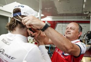 F1初入賞のジョビナッツィ、アルファロメオ代表との約束により断髪。チームは2台揃っての入賞に会心