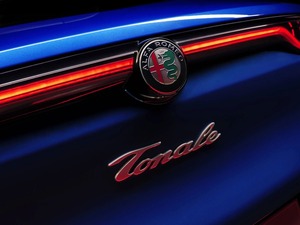 【自動車業界初】　アルファ・ロメオ・トナーレ　NFT技術を活用したデジタル認証機能を導入
