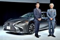 レクサスの最上級セダンLSを日本初披露。発売は今秋以降にハイブリッドから