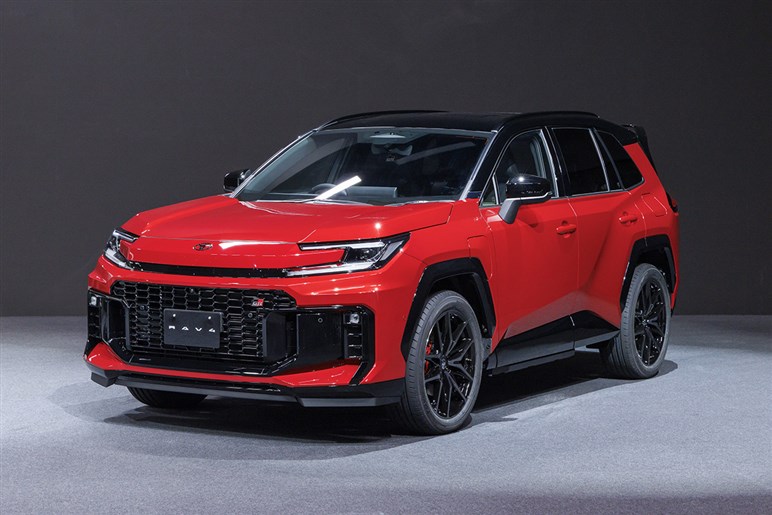 【販売店に聞いた】新型「RAV4」受注開始は25年末以降の予想。“早期受注停止”の可能性が低い理由とは