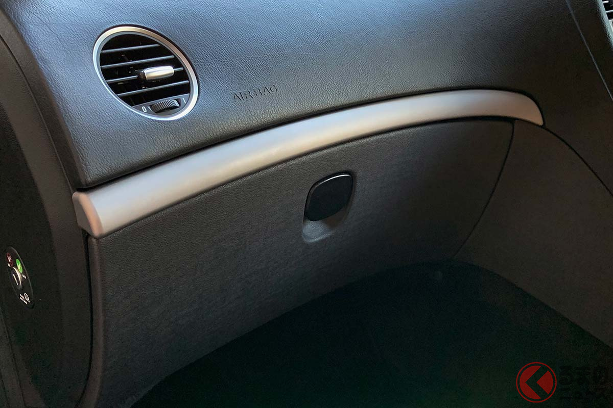 車内のニオイは使い続けたエアコンフィルターが原因 交換頻度や費用は フィルター交換のススメ くるまのニュース 自動車情報サイト 新車 中古車 Carview