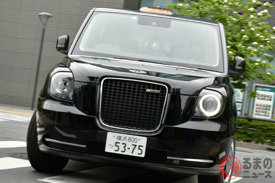 存在感がスゴい！ 1000万円超えの高級タクシー お客は対面で乗車可能？