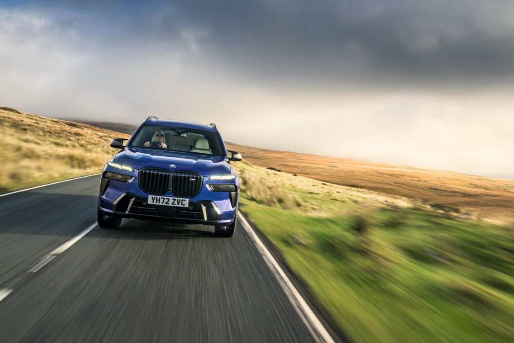 BMW X7　詳細データテスト　走りと快適性との好バランス　M由来のV8　真正Mモデル並みの速さ