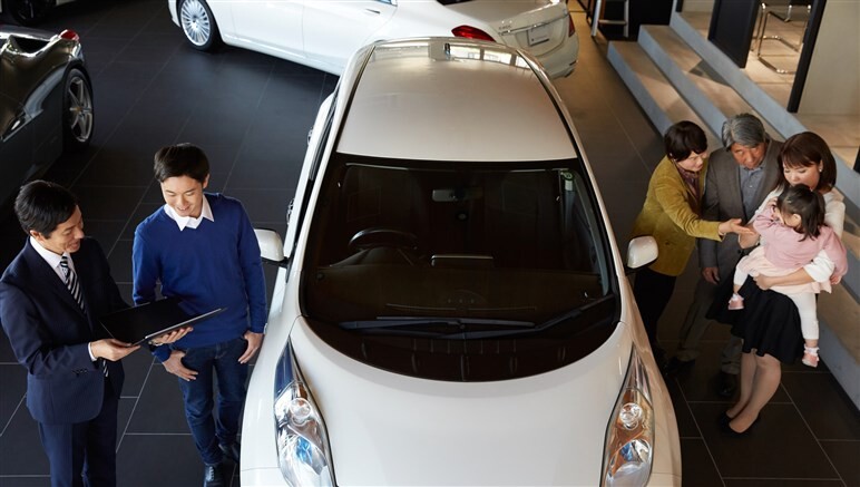 車のディーラーの業務内容や種類をわかりやすく解説【購入ガイド】