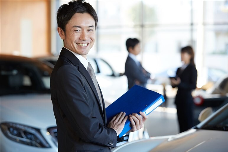 車のディーラーの業務内容や種類をわかりやすく解説【購入ガイド】