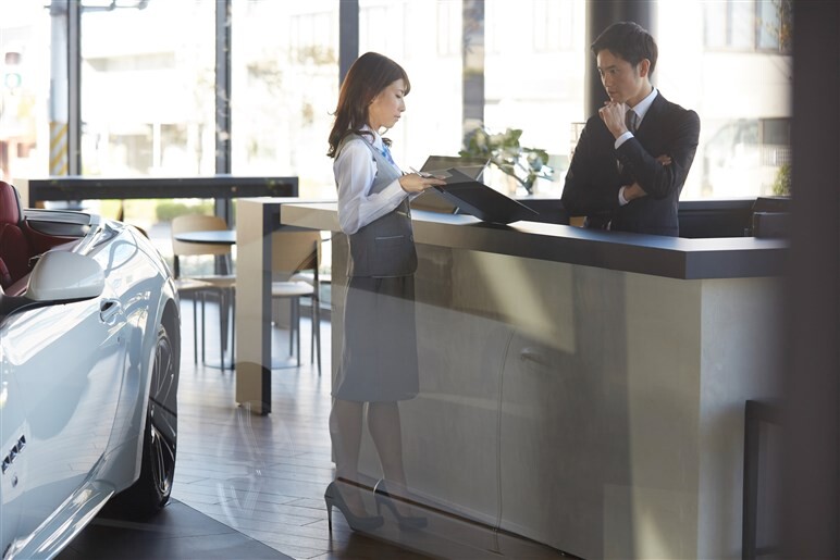 車のディーラーの業務内容や種類をわかりやすく解説【購入ガイド】