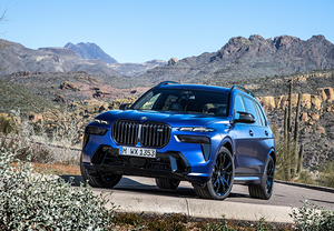 【最新モデル試乗】フロントフェイス一新。よりラグジュアリーに変身したBMW・X7の到達点