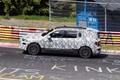 【中身は全面刷新】メルセデスベンツの人気SUV「GLB」新型は“カクカクボディ”維持で年内登場か