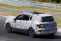 【中身は全面刷新】メルセデスベンツの人気SUV「GLB」新型は“カクカクボディ”維持で年内登場か