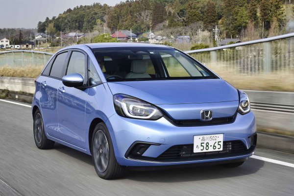 新型ヴェゼル大ヒット N Box絶好調の裏でフィットだけがなぜ販売不振なのか ベストカーweb 自動車情報サイト 新車 中古車 Carview