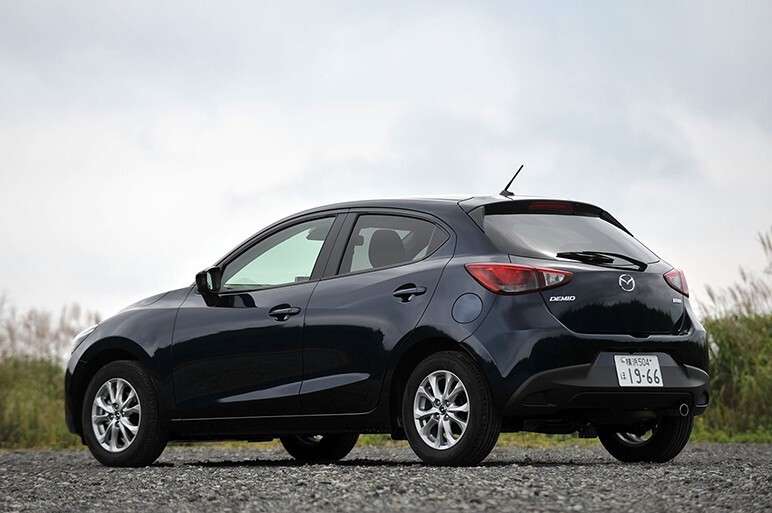 デミオ量産モデル試乗。完成度は国産ライバルを圧倒