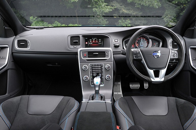 ボルボ＆ポールスター、初のコンプリートカーに試乗