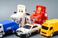 ハッピーセットに「日産 GT-R」の変形ロボが登場！ トミカ発のヒーロー『ジョブレイバー』コラボのおもちゃを一挙紹介【クルマとホビー】