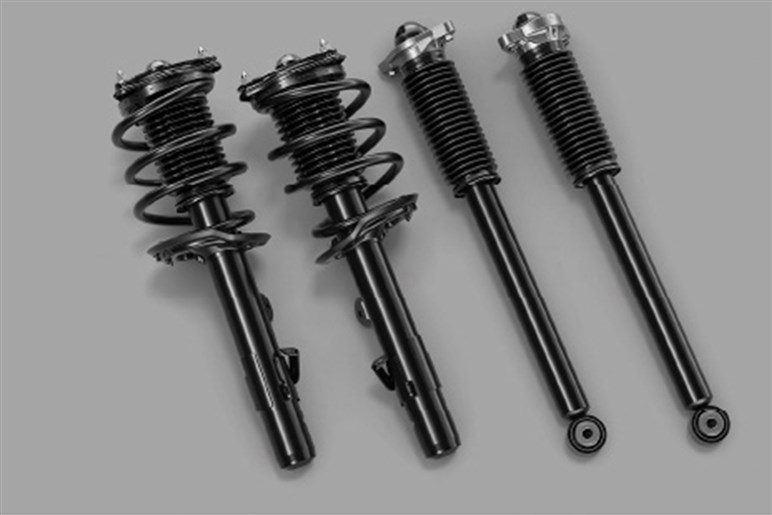 ほぼノーマルのまま激坂へ！ 水素仕様ホンダCR-V、パイクスピーク・ヒルクライム参戦