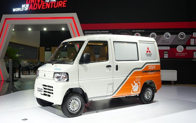 三菱、軽商用電気自動車「ミニキャブ・ミーブ」海外初の現地生産　インドネシアで2024年～