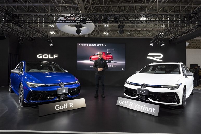 VW新型「ゴルフR」日本初公開…333PSに向上し意外とバーゲンプライス？ 注目の「I.D.BUZZ」は今夏導入