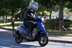 「下り坂だからスピードが出ちゃった」は違反!? 原付一種で下り坂を30km／h以上で走行する行為