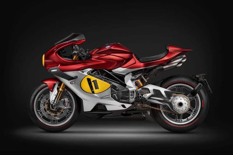 MVアグスタの限定モデル「Superveloce 1000 Ago」にアルカンターラを採用