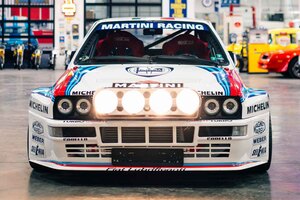 魔改造ランチア「デルタHFインテグラーレ16V」が約1070万円で落札！名門チューニングアイテムの価値は!?