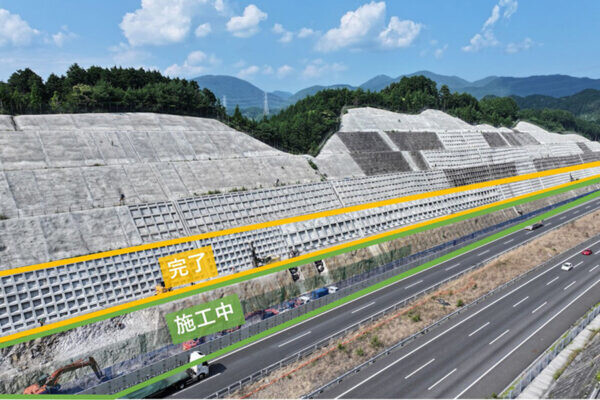 「わざと狭くしてたトンネル」も本領発揮へ 開通17年「新名神」6車線化でスーパー高速道路へ変貌中!? 土を削って橋架けて