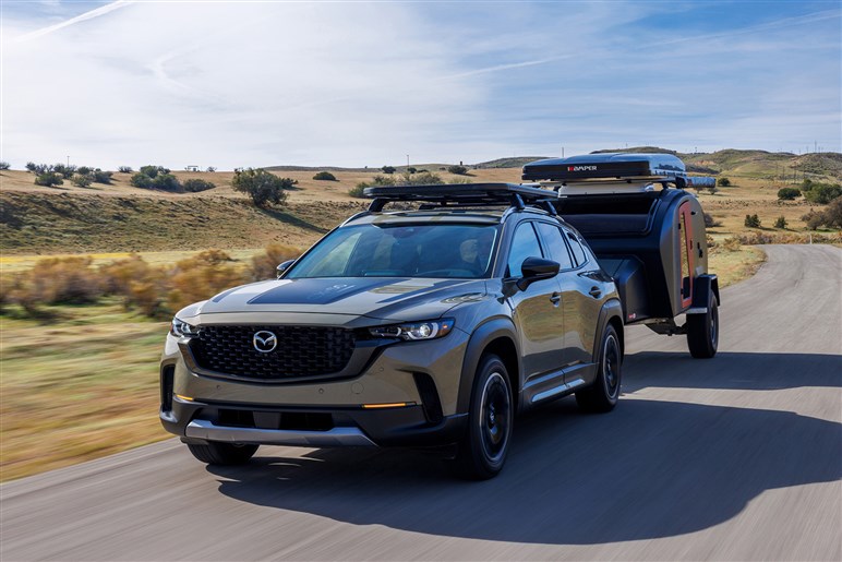マツダの北米向け「CX-50」がトヨタ製ハイブリッド搭載。日本のマツダ車も期待していいの？