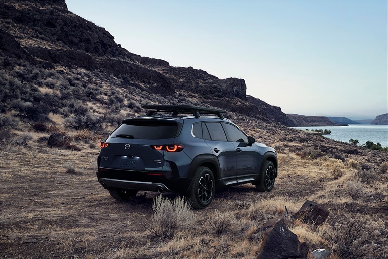 マツダの北米向け「CX-50」がトヨタ製ハイブリッド搭載。日本のマツダ車も期待していいの？