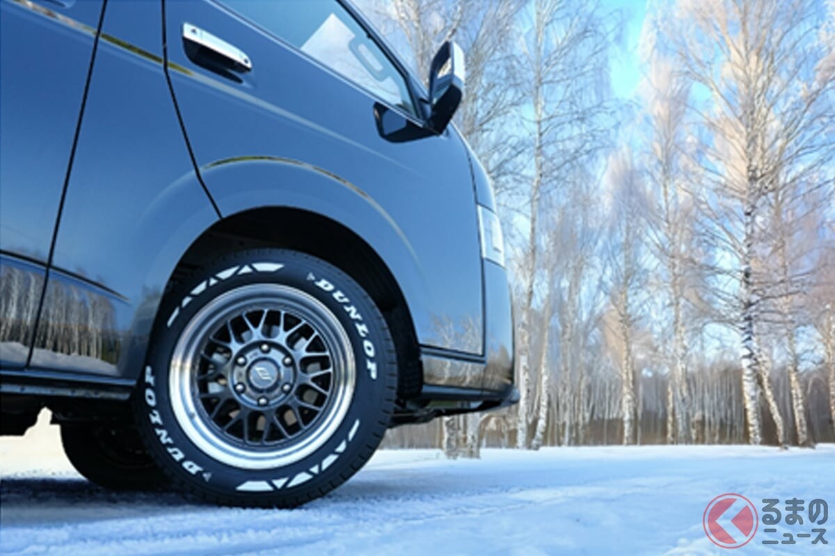 雪道にホワイトレターが映える！ ダンロップからワンボックスカー向けのスタッドレスタイヤ「W01 for WINTER（ダブリューゼロワン フォーウィンター）」が登場