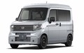 【覚えてますか？】荷室に“専用バイク”を搭載する「シティ」はホンダの天才的発想から生まれたコンパクトカー