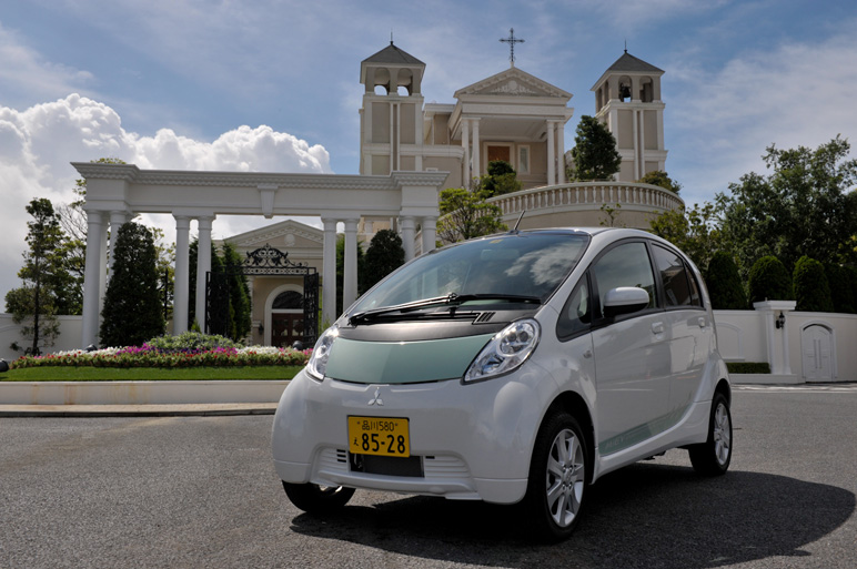 i-MiEV、市販車に試乗　EV時代の到来か!?