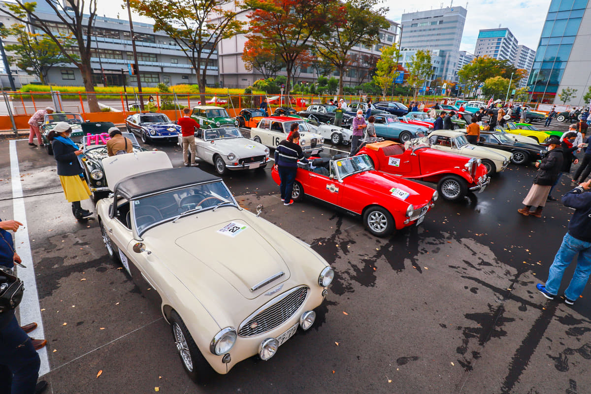 00gt カウンタック アメパト が銀座を走る 台のクラシックカーが集まった The銀座run エシカルミーティング の中身 Auto Messe Web 自動車情報サイト 新車 中古車 Carview