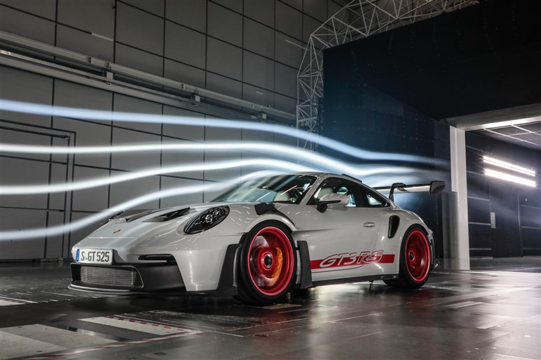 ポルシェ新型911 GT3 RSの予約を開始。空力を大幅改良し最高出力525PS、価格は3134万円