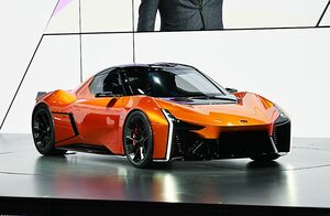 〈ジャパンモビリティショー開幕〉トヨタ、次世代EVスポーツカー「FT-Se」を世界初公開　量産も意識したコンセプトモデル